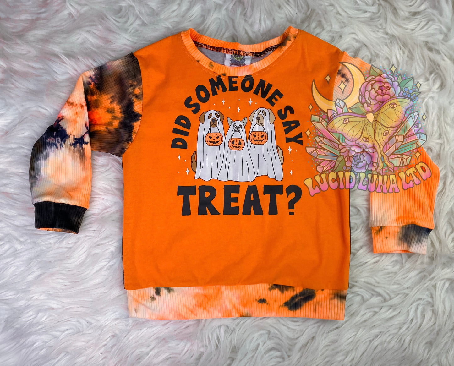 4/5y Halloween Crewneck Upcycle