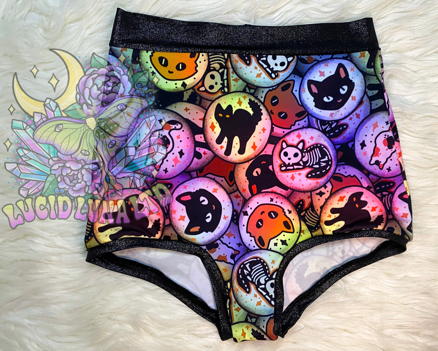 Women's Norah Shorties